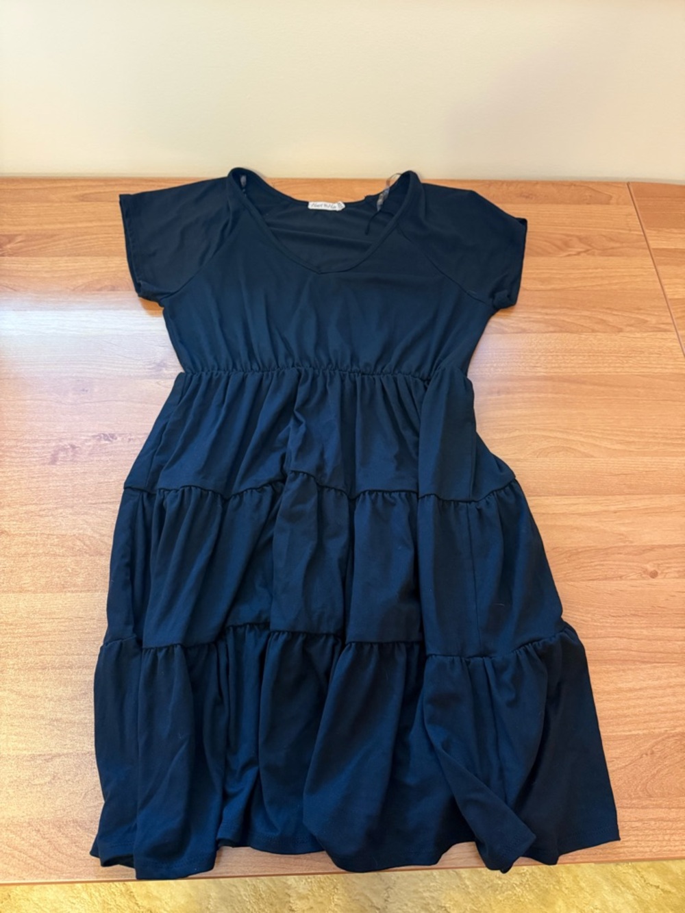 Heart Hips Black Tiered Short-Sleeve Dress